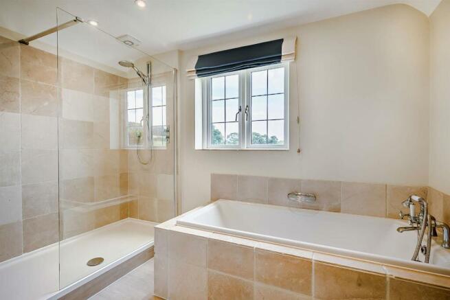 8562440-interior16-800.jpg