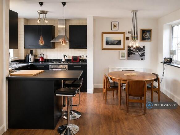 Kitchen (Open Plan) With Dining Area
