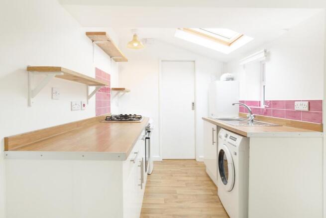 kitchen ()