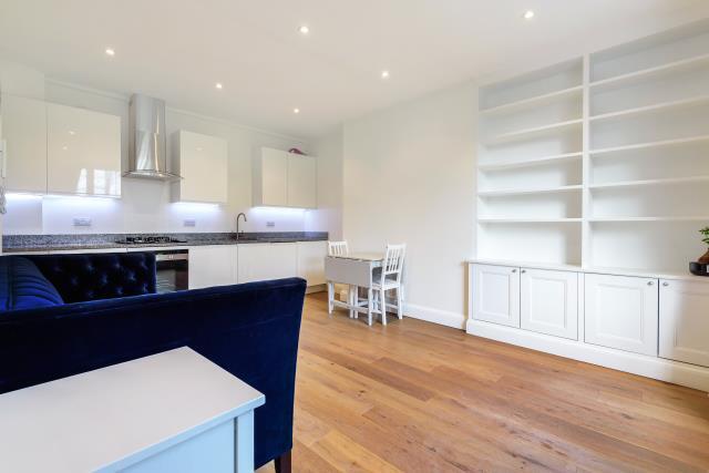 Recepton/Kitchen