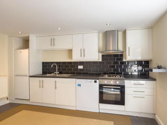 Dining kitchen