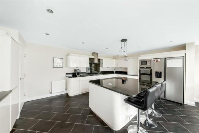 LIVING DINING KITCHEN