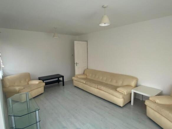 Lounge 2.jpeg