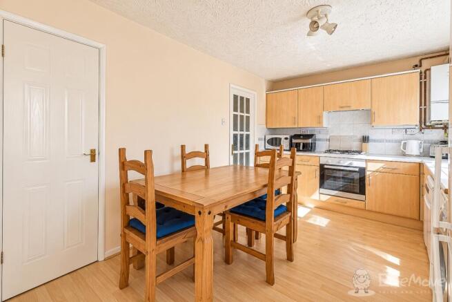 Curie Close_kitchen_1_WM