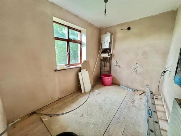 3 bed Barn Conversion for sale Image 8