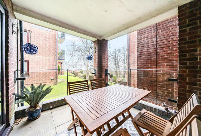 1409090-20-698a12...