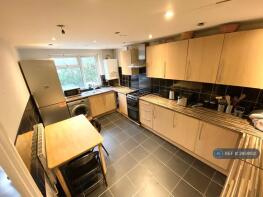 3, Abbotsbury Close, Stratford, London E15 2RR