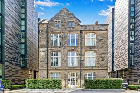 22/5 Simpson Loan, Lauriston, Edinburgh, EH3 9GD