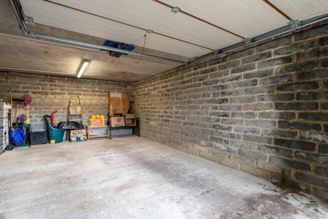 Single Garage