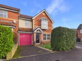 3, Orpine Close, Fareham PO15 5TE