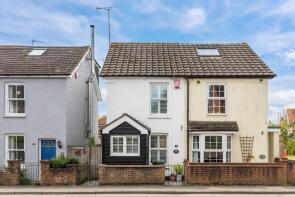 52, St Leonards Road, Horsham RH13 6AR