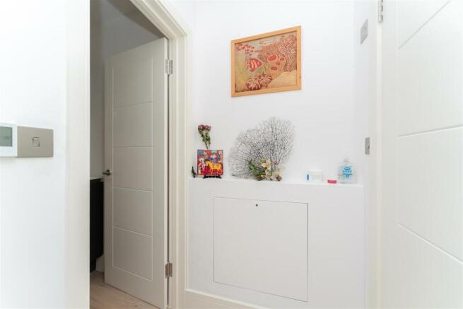 12b G M Cupboard.jpg