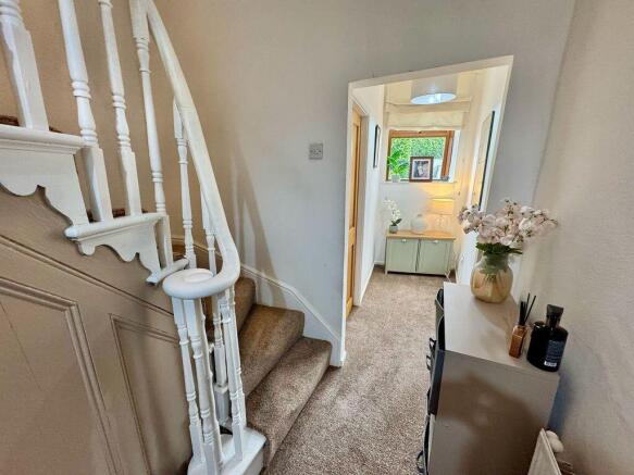 3 bed Link Detached House for sale Image 8