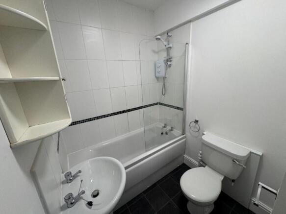 6 bed Terraced for sale Image 9