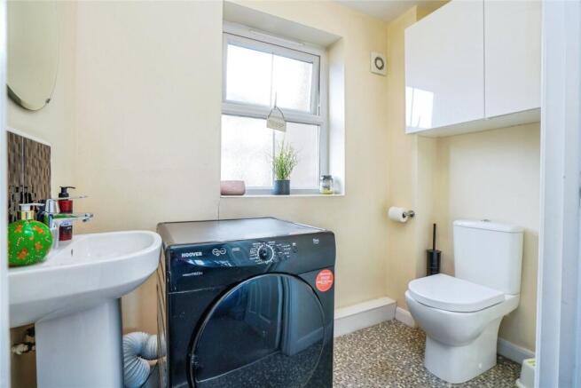 2 bed House for sale Image 8
