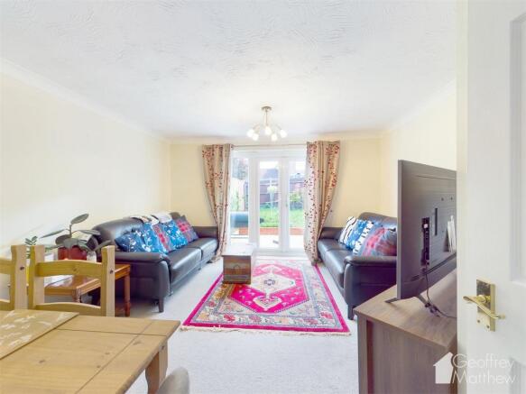 CAM00768P1-PR0154-STILL08.jpg