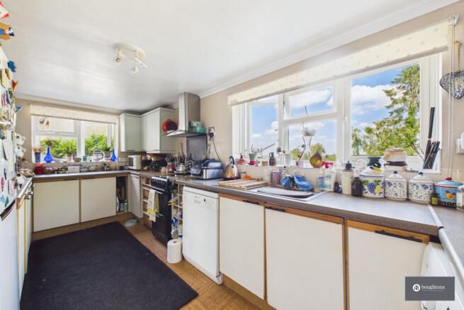 Lillingstone Road, Akeley, MK18 photo 4
