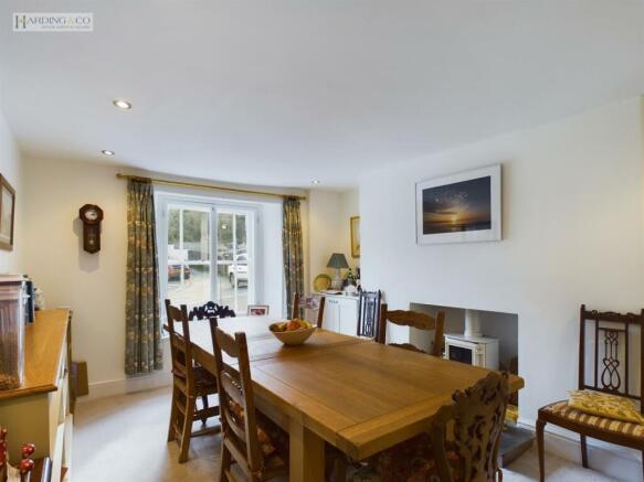 Dining Room .1.jpg