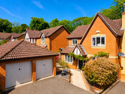 Woodland Walk, Off Billing Lane, Northampton NN3