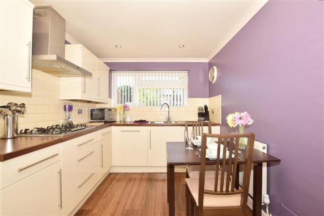 Kitchen/ Breakfast Room