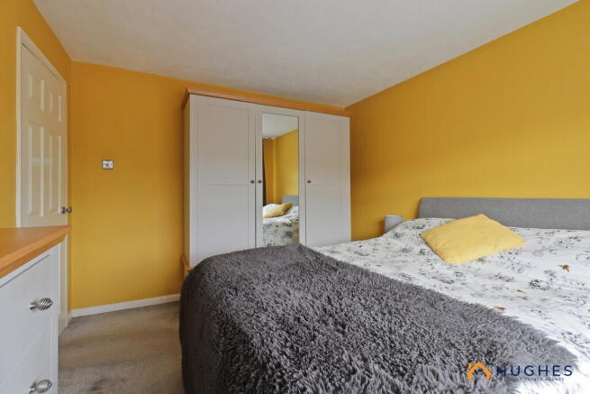 3 bed Semi-Detached for sale Image 9