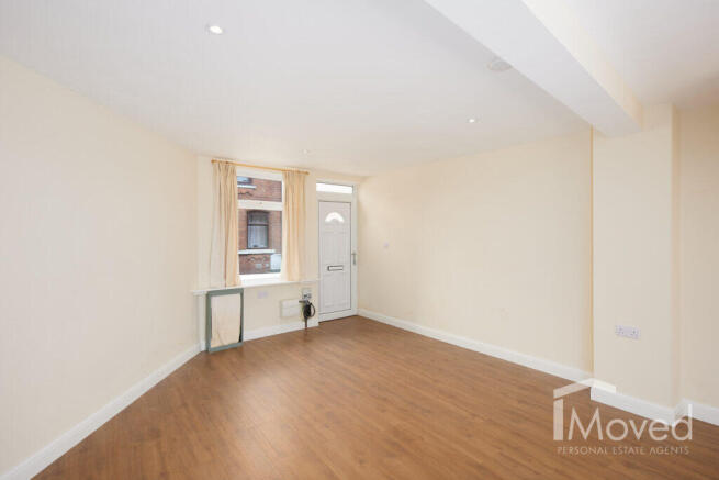 2 bed Cottage for sale Image 6