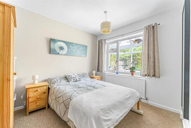 2 bed Detached Bungalow for sale Image 12