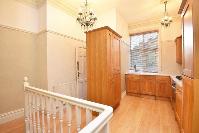 1 bed Flat for sale Image 6