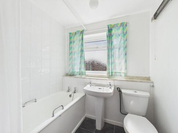 1 bed Apartment for sale Image 7