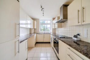 7, Denham Lodge, Oxford Road, New Denham, Uxbridge UB9 4AA