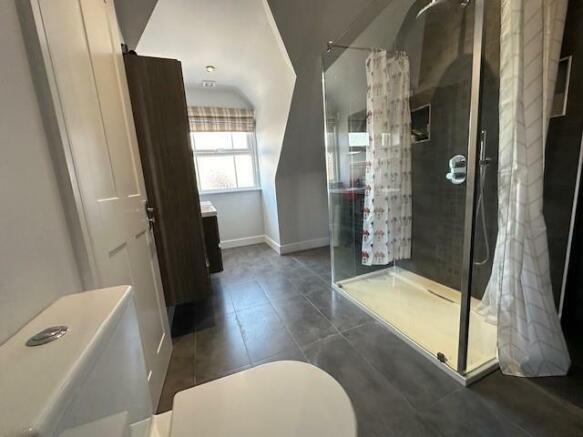 Ensuite 2