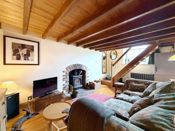 1 bed Detached for sale Image 6