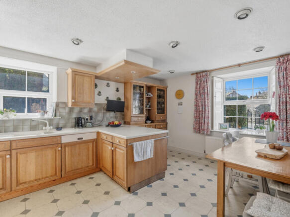 3 bed Character Property for sale Image 5