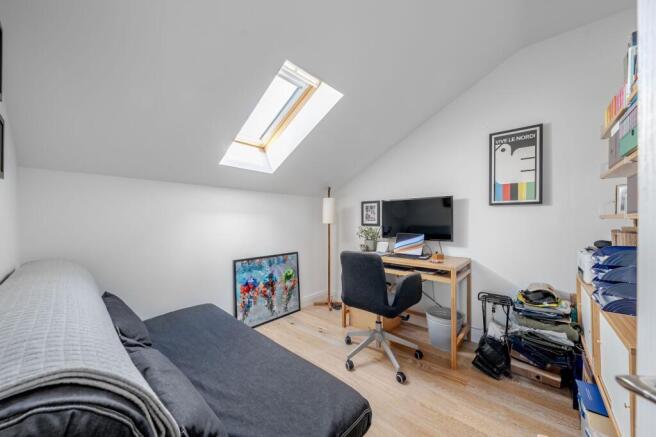 4 bed Terraced for sale Image 11