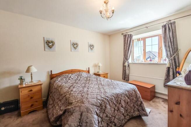 2 bed Detached Bungalow for sale Image 9
