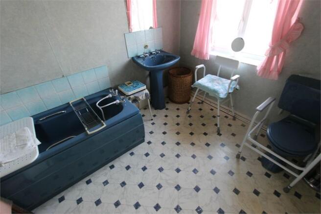 Photo 9