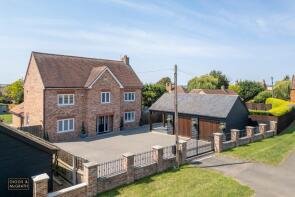 2c, Ermine Street, Huntingdon PE28 4AF
