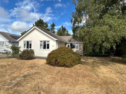 Huntingdon Drive, Merley, Wimborne, Dorset, BH21