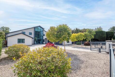 Avonbank Drive, Stratford-upon-Avon, Warwickshire, CV37