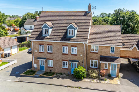 Regency Court, Rushden