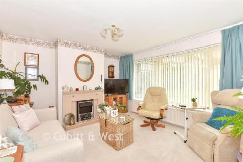 Elim Court Gardens, Crowborough, East Sussex