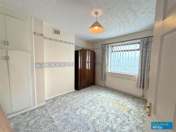 3 bed Semi-Detached for sale Image 8