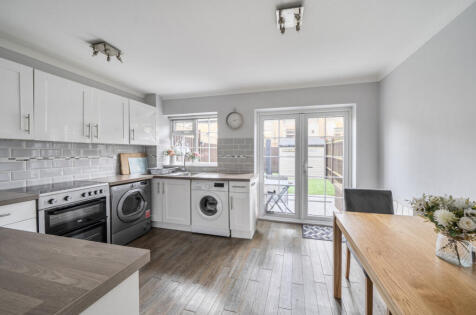 Elgal Close, Farnborough Village, Orpington, Kent, BR6