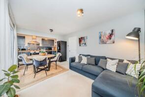 Flat 4, 139, Holland Road, London W14 8AS