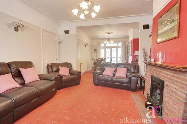 Churchbury Close, Enfield, Middlesex, EN1 photo 4