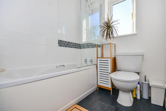 Bathroom / WC