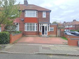2, Crummock Gardens, London NW9 0DG