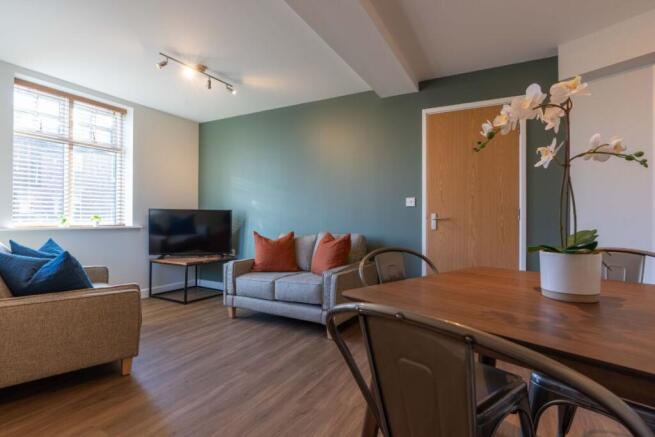 SYF14 - Living Area