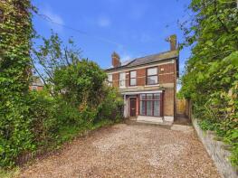 68, London Road, Stanway CO3 0HA
