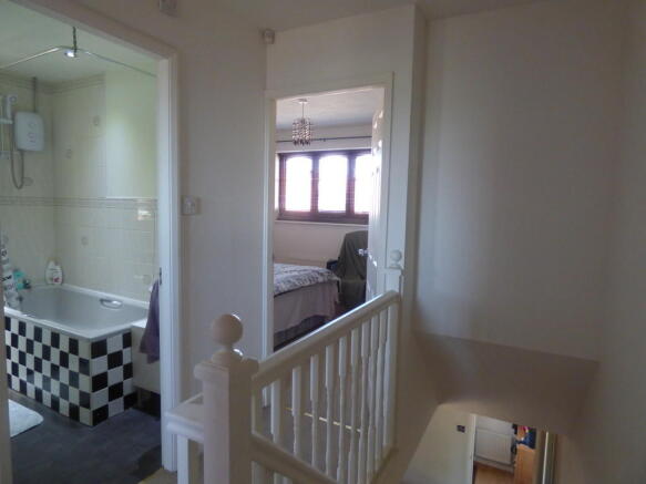 Photo 10